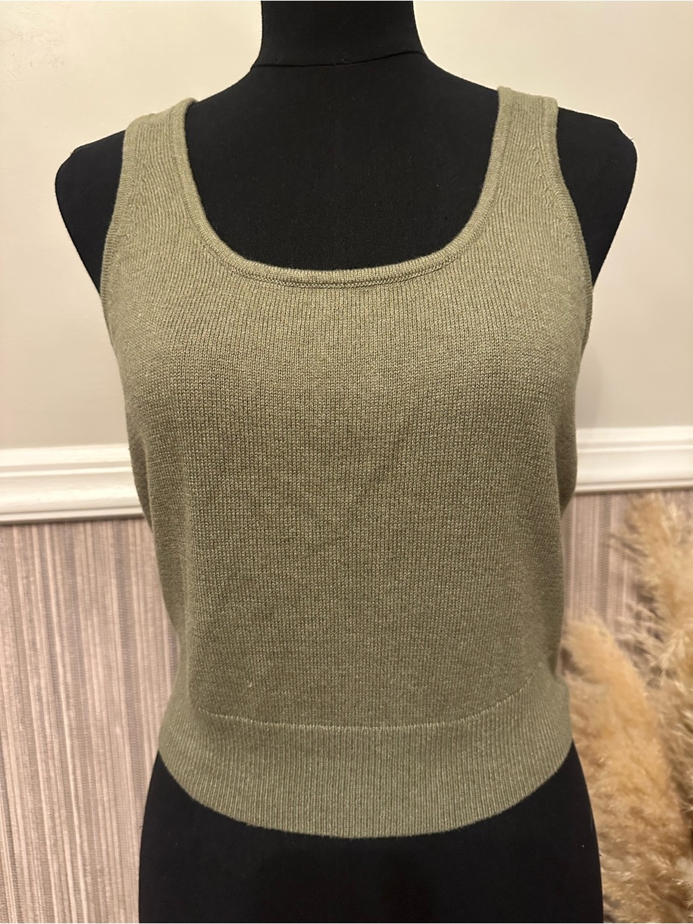 Eberjey NWT Sage Green Cropped Knit Sweater Tank Top Size Medium